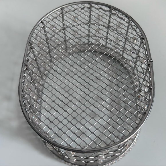 Oval beaded silver metal Artisian basket - Picture 6 of 6